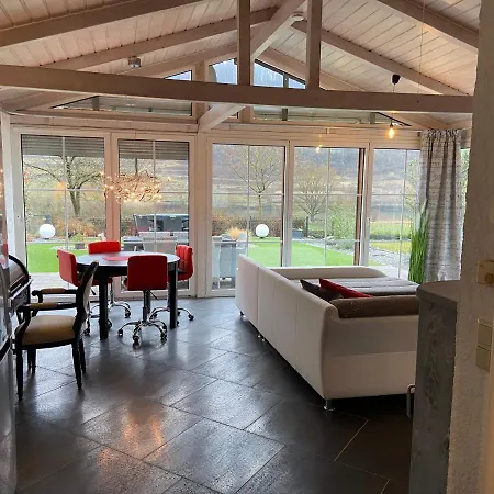 Ferienhaus Mini- In Koblenz Direkt An Der Mosel
